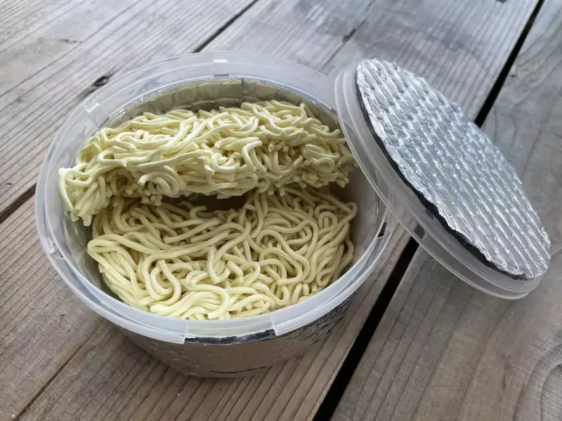 高い保温力を発揮するアストロフォイル