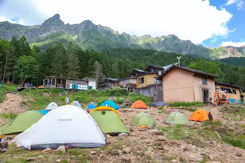 赤岳鉱泉のテント場情報