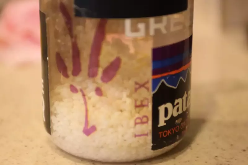 ナルゲンボトルを使ってお米に沢山水を吸わせておく