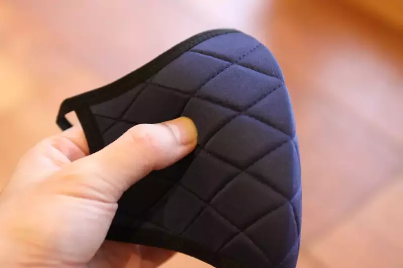 シートゥーサミット バリアフェイスマスクの素材