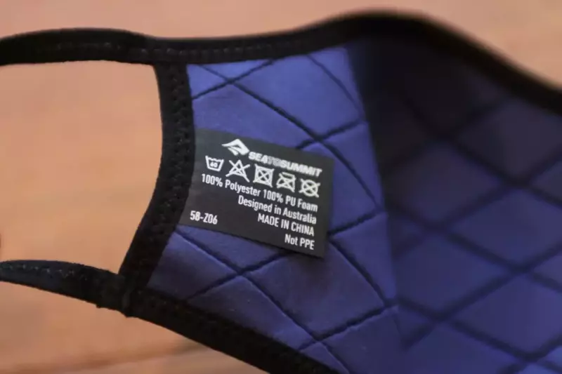 シートゥーサミット バリアフェイスマスクのデザイン