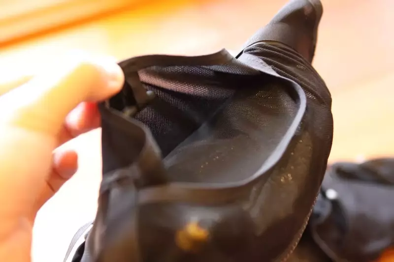 ブラックダイヤモンド ディスタンス4にストレッチポケット