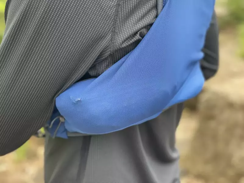 メッシュストレッチ素材