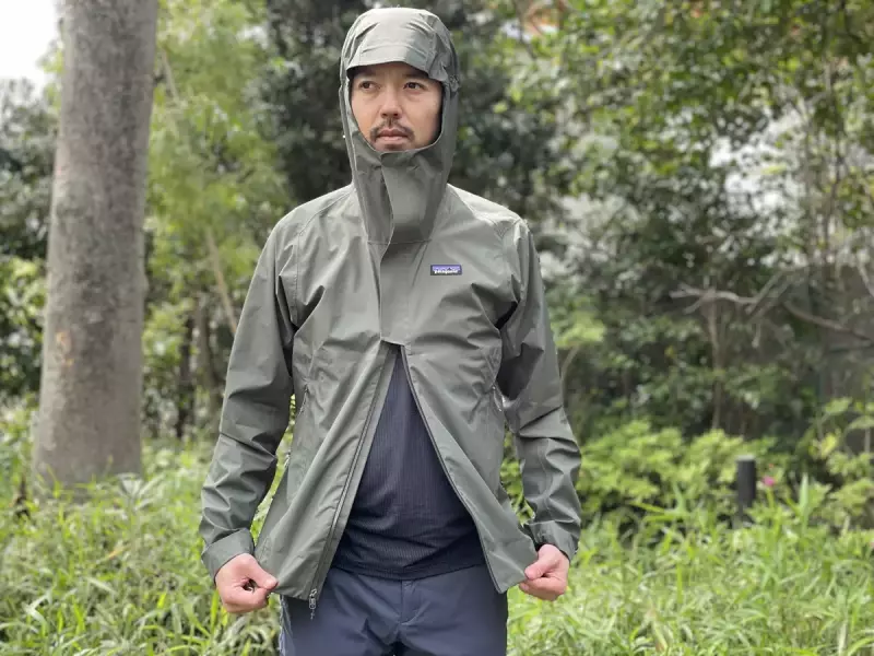 通気機構に優れたレインジャケット