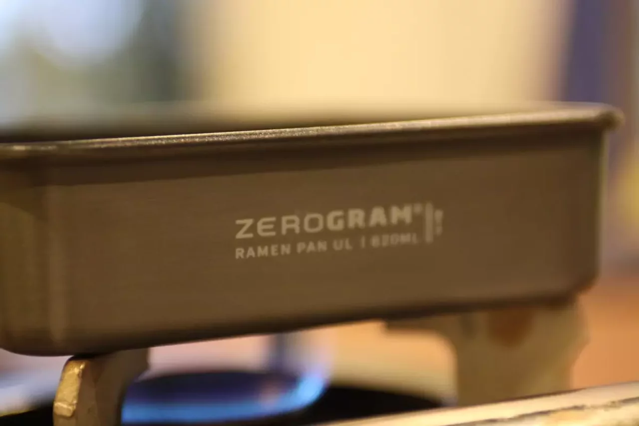 ゼログラムのスクエアクッカーの特徴