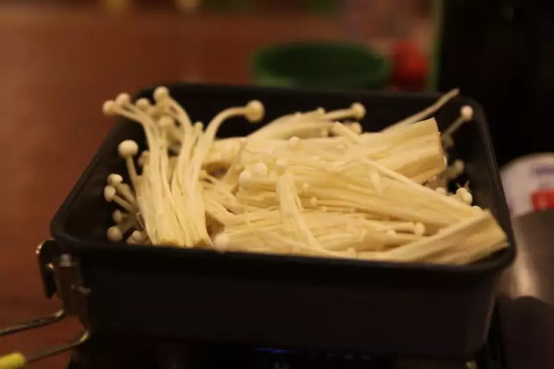 ゼログラムのスクエアクッカーで料理