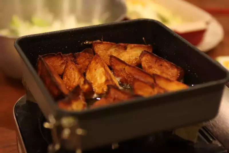 ゼログラムのスクエアクッカーで料理