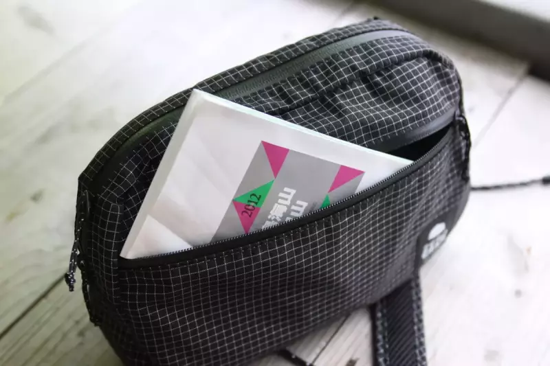 サコッシュ 地図