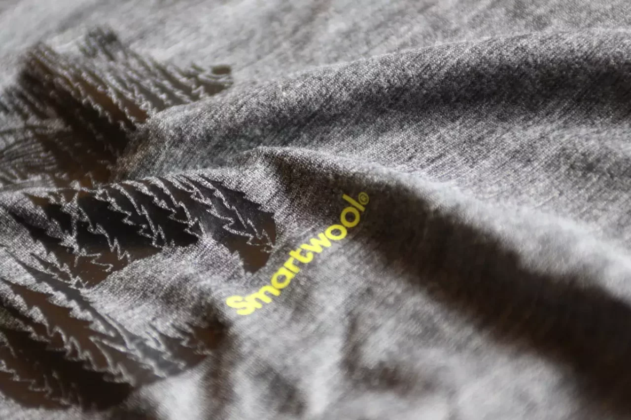 スマートウール メリノスポーツ150の着用シーン