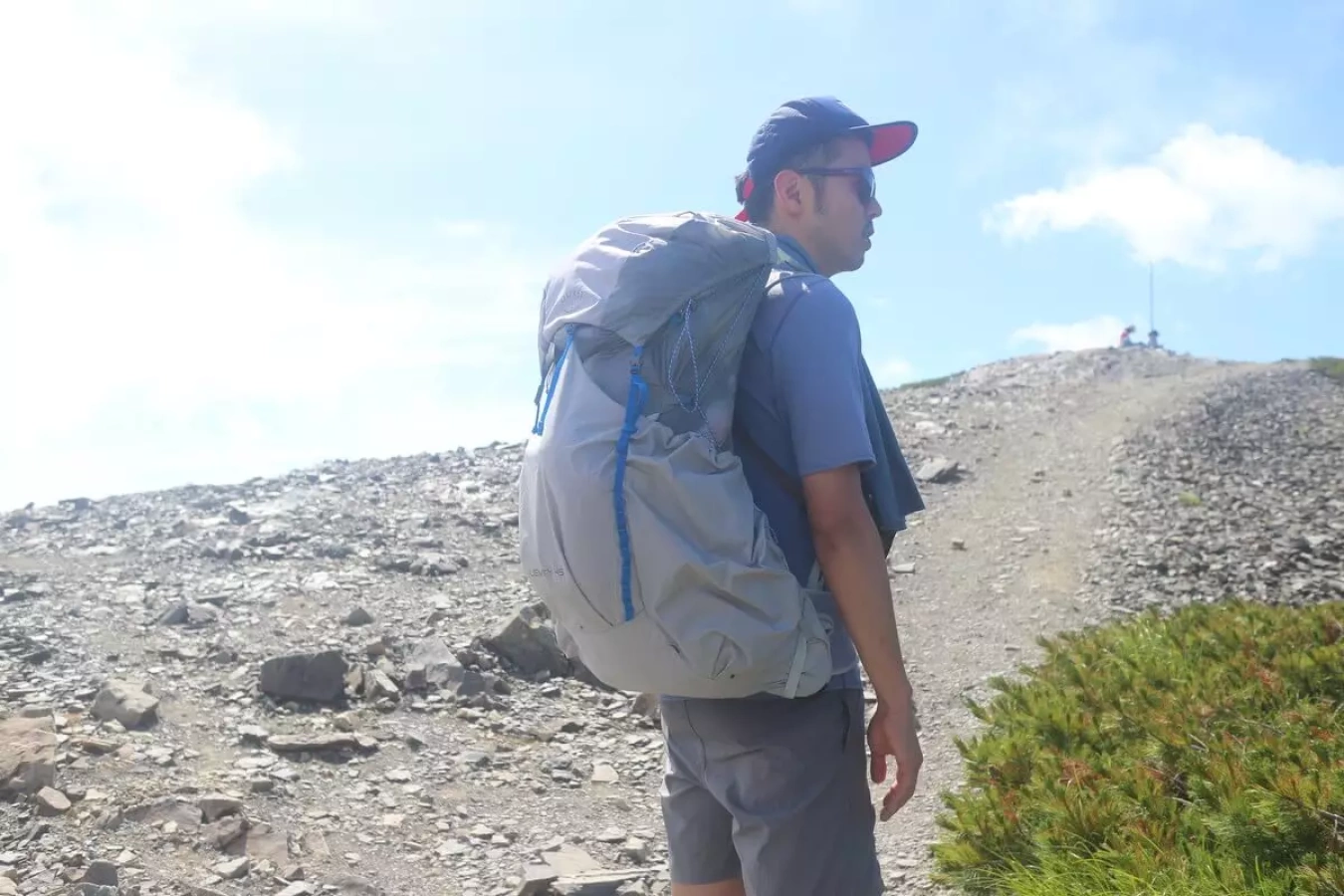 オスプレー レヴィティ45 腰荷重が可能な軽量ザック