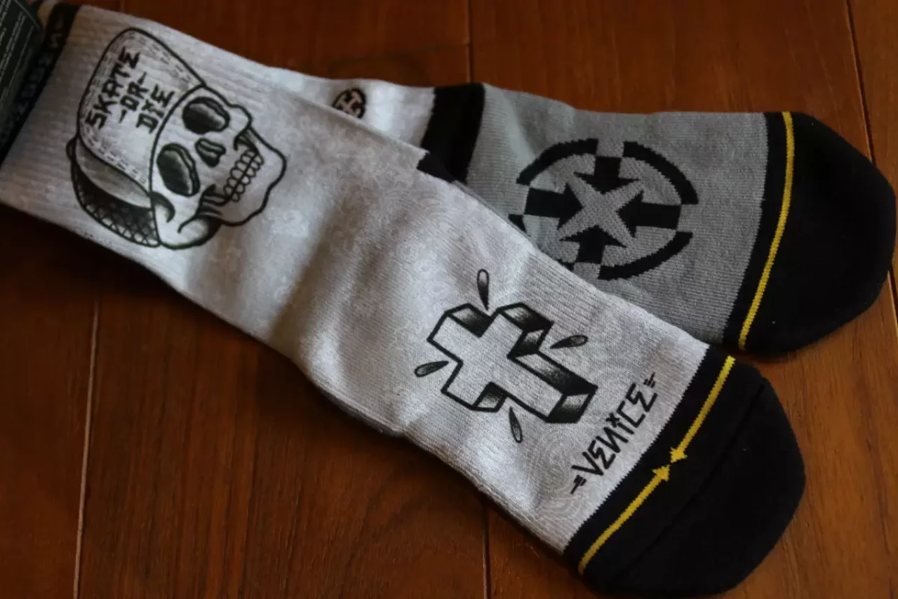 MERGE4のソックス