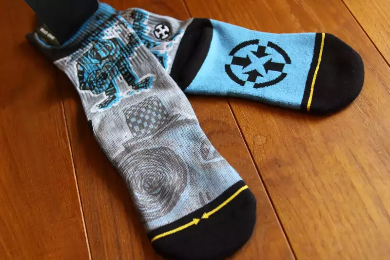 MERGE4のソックス