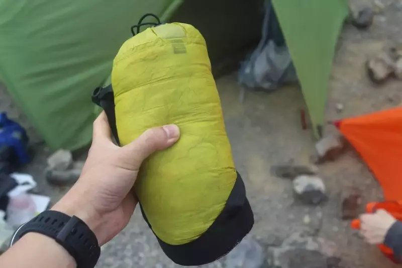 ウルトラライトなシュラフ『シートゥサミット スパークSp1』