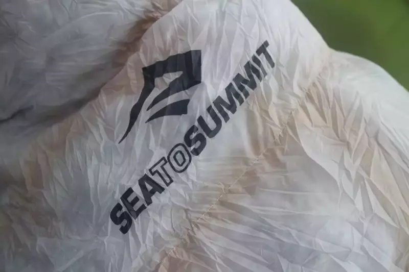 シートゥサミット スパークSp1-300g台の超軽量・保温力抜群のシュラフ|シュラフ|テント泊装備|登山ギア|山のモノ|登山・トレラン・山スキーマガジン「山旅旅」