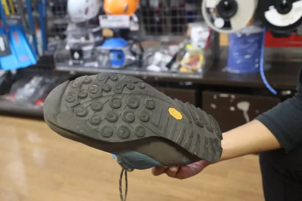 登山靴『ラスポルティバ ボルダー エックス ミッド GTX』のソール