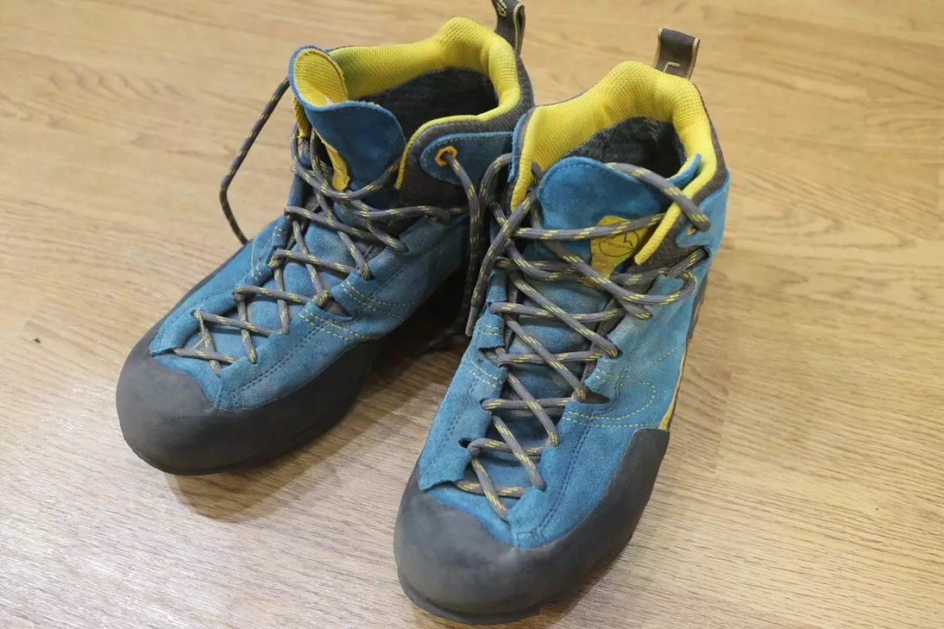 ラ・スポルティバ ボルダー X MID GTX-アプローチから岩稜登山まで