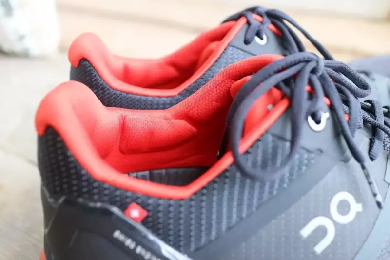 ランニングシューズ『On クラウドエース』