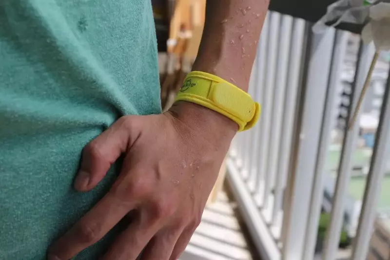 虫除けリストバンド『パラキート』