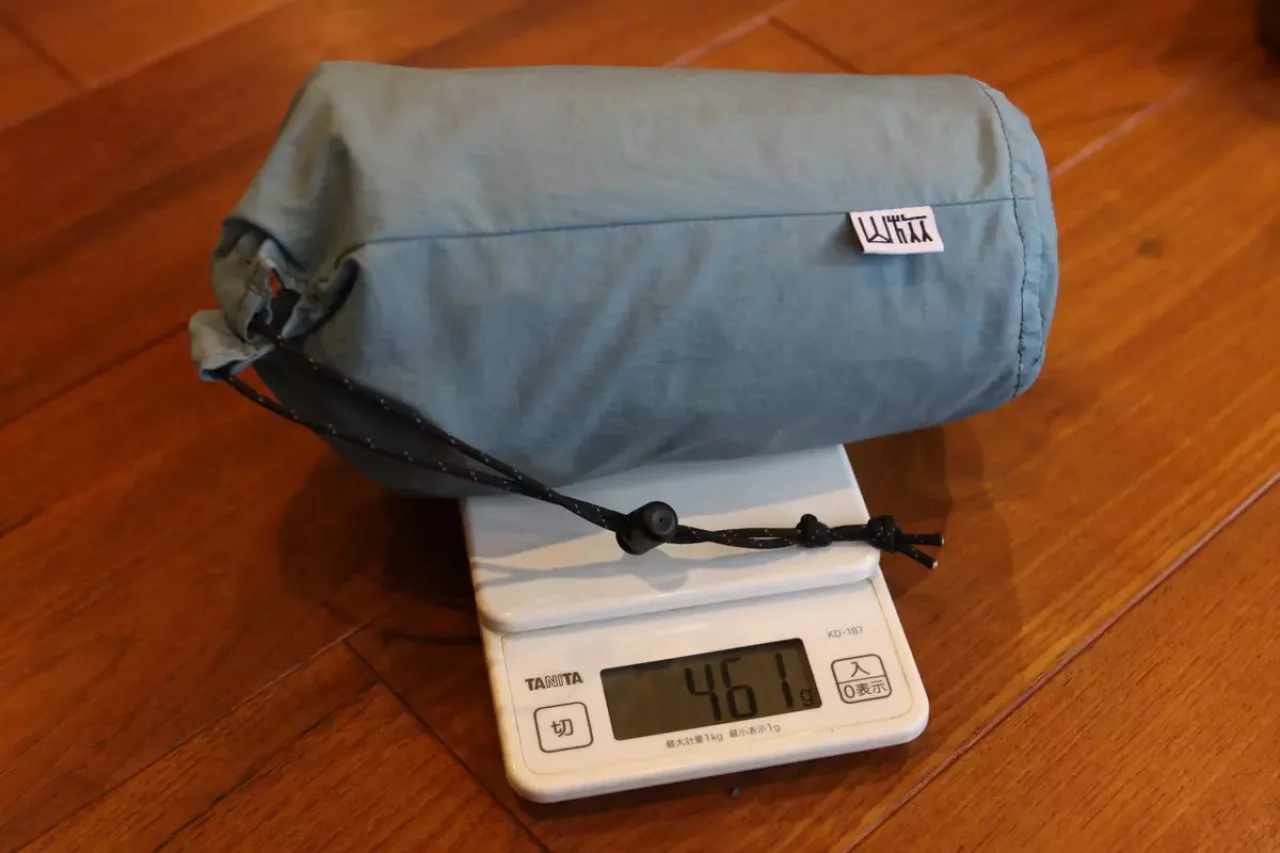 登山 軽量化
登山装備の重さを測る