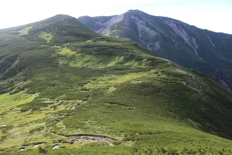 黒部五郎岳までの山容