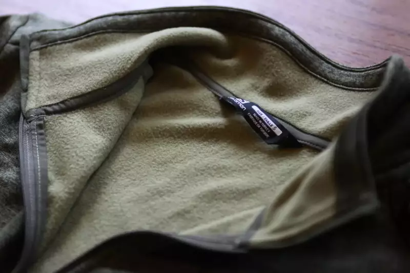 トランジション フルジップ サロモン ミッドレイヤー 裏地