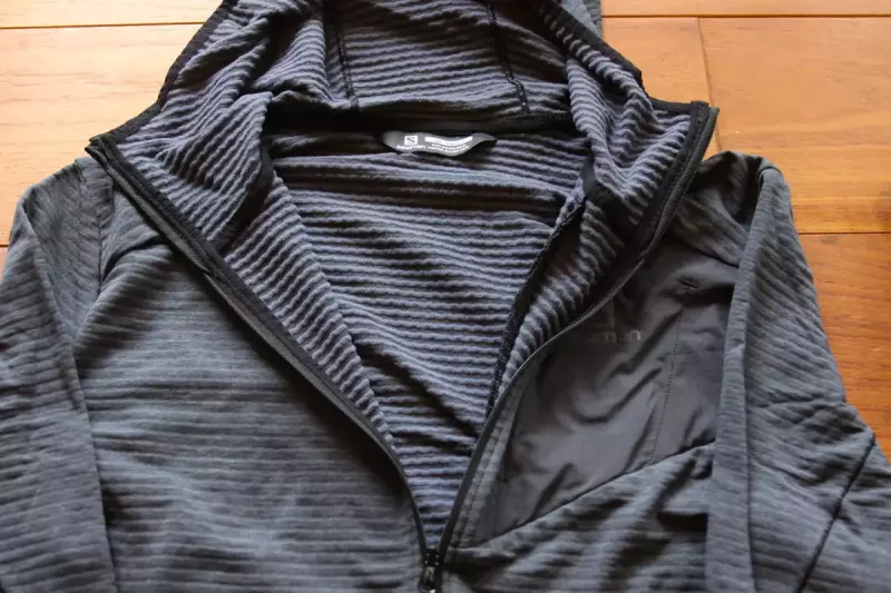 サロモン フルジップ ミッドレイヤー