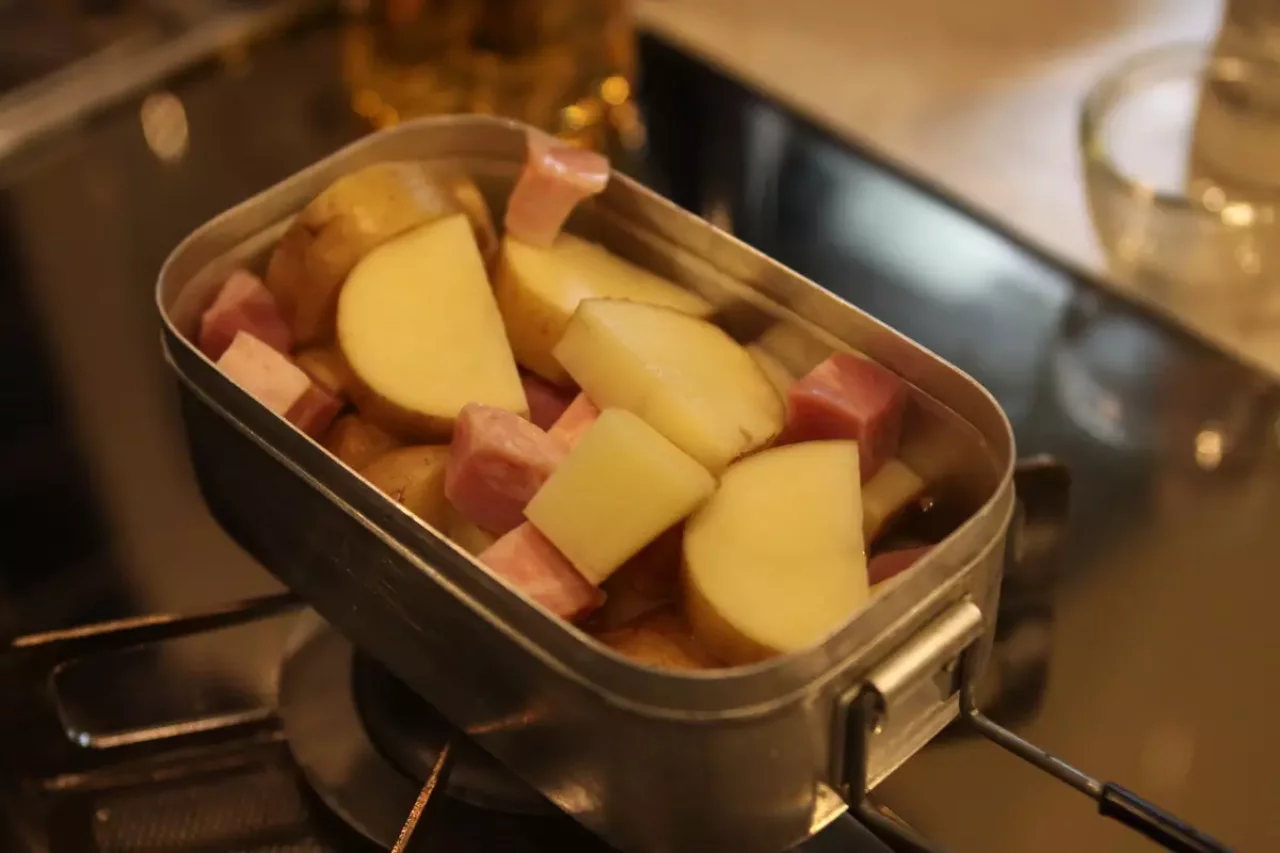 メスティンレシピごちそうポテサラの作り方