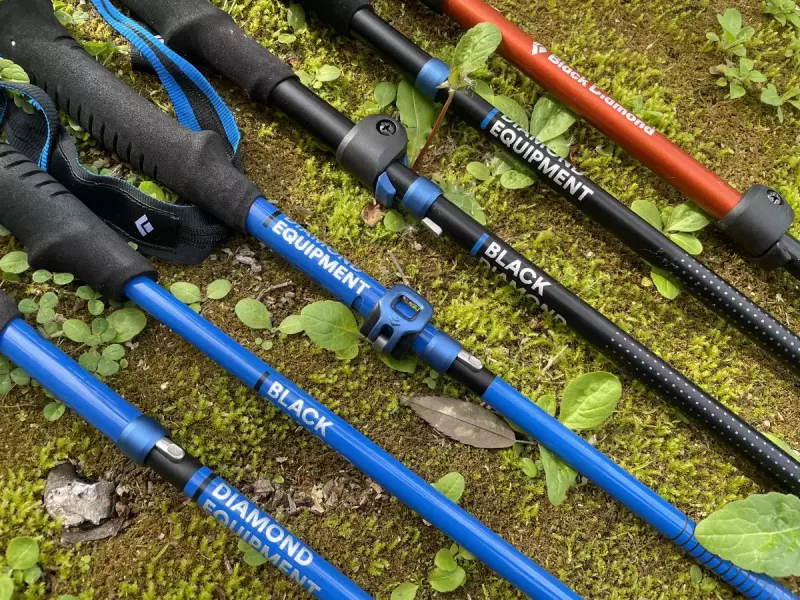 【徹底比較】ブラックダイヤモンドのトレッキングポール-使い方と選び方|トレッキングポール|登山ギア|山のモノ|登山・トレラン・山スキーマガジン「山旅旅」