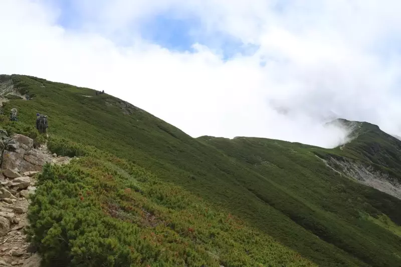 笠ヶ岳への登山道
