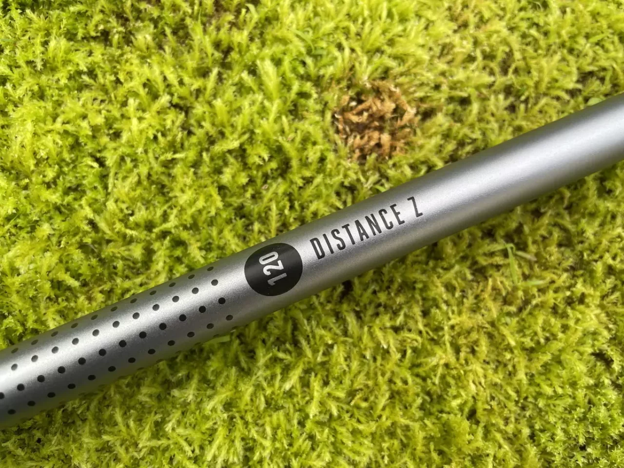 ブラックダイヤモンドのアルミポールの中で最も軽量『ディスタンスZ』