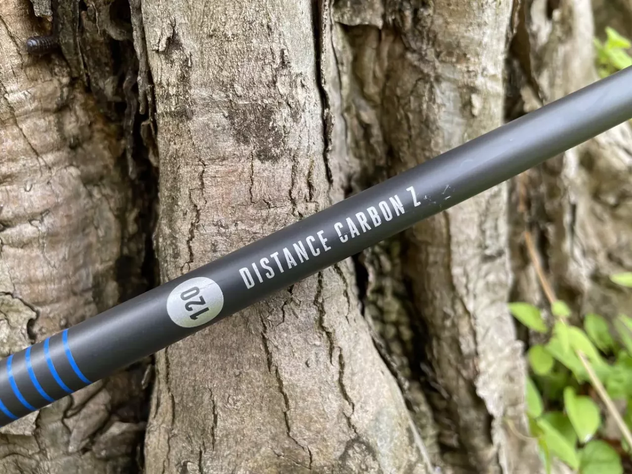 軽量性を維持しZポールを採用『ディスタンスカーボンZ』