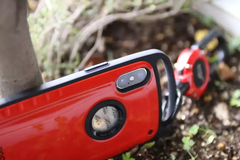 耐衝撃性 スマホケース