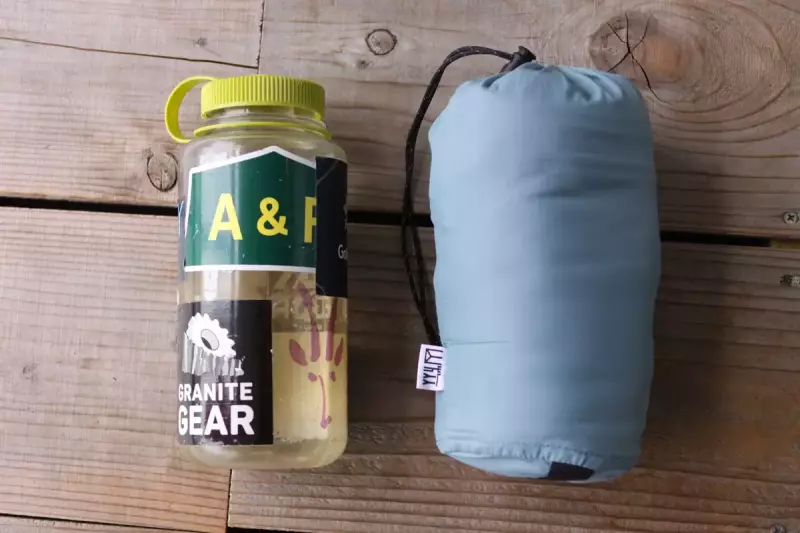 ラディアント フルジップ サロモン ミッドレイヤー コンパクト性