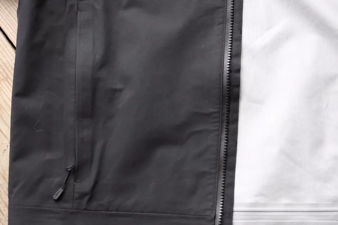 ドライピークジャケット