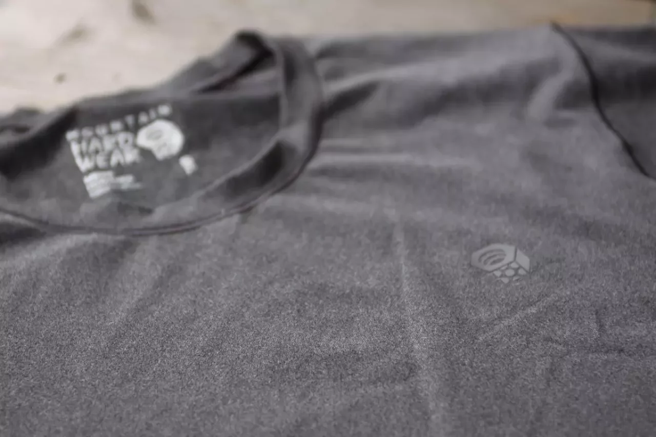 保温力 ベースレイヤー