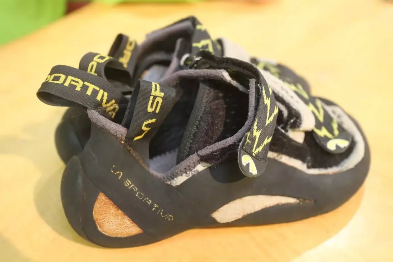 クライミングシューズ『スポルティバ ミウラVSウーマン』