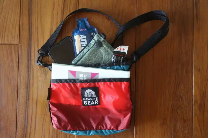 グラナイトギア ハイカーサチェルの容量