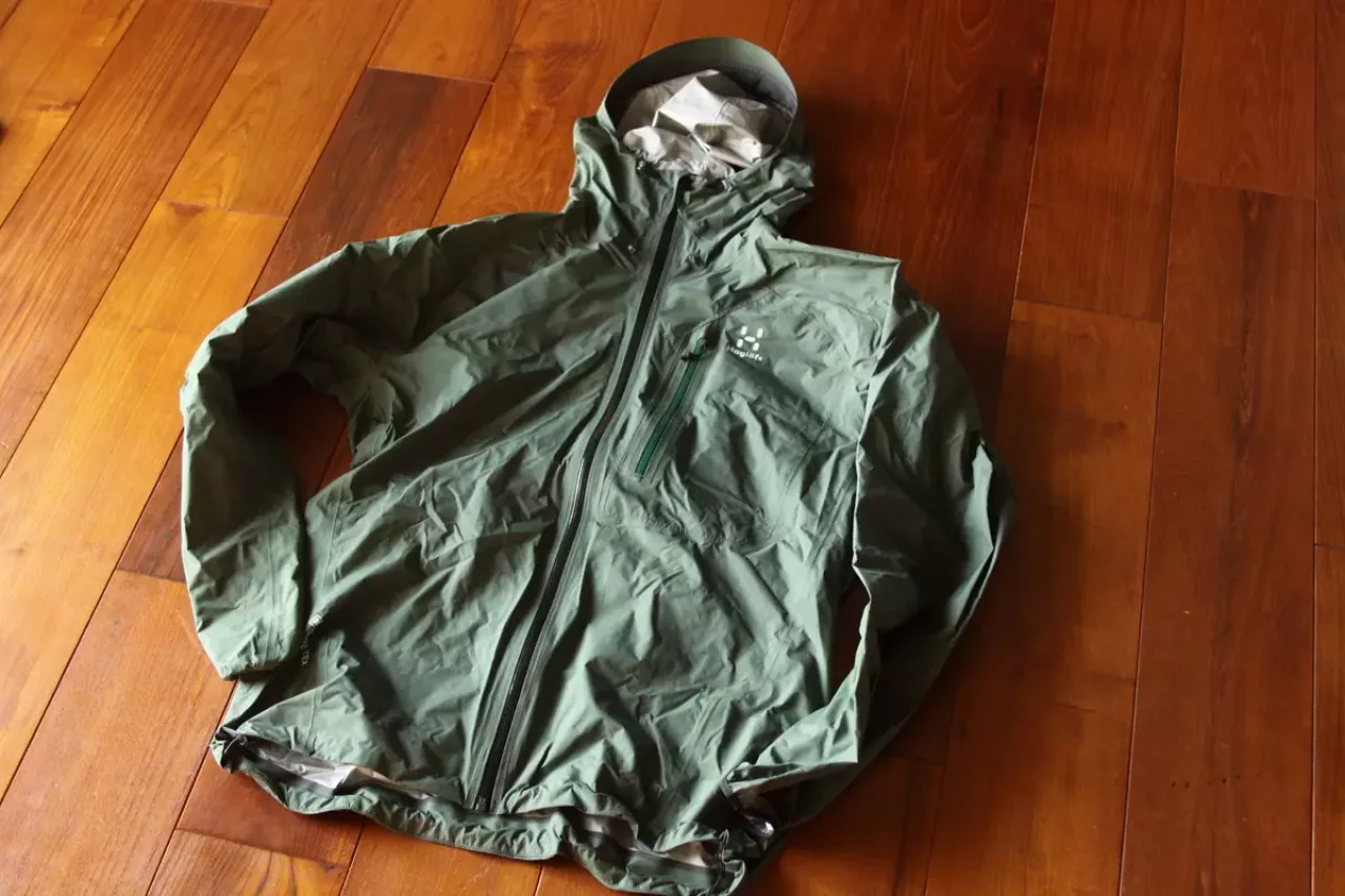 ホグロフス レインジャケット