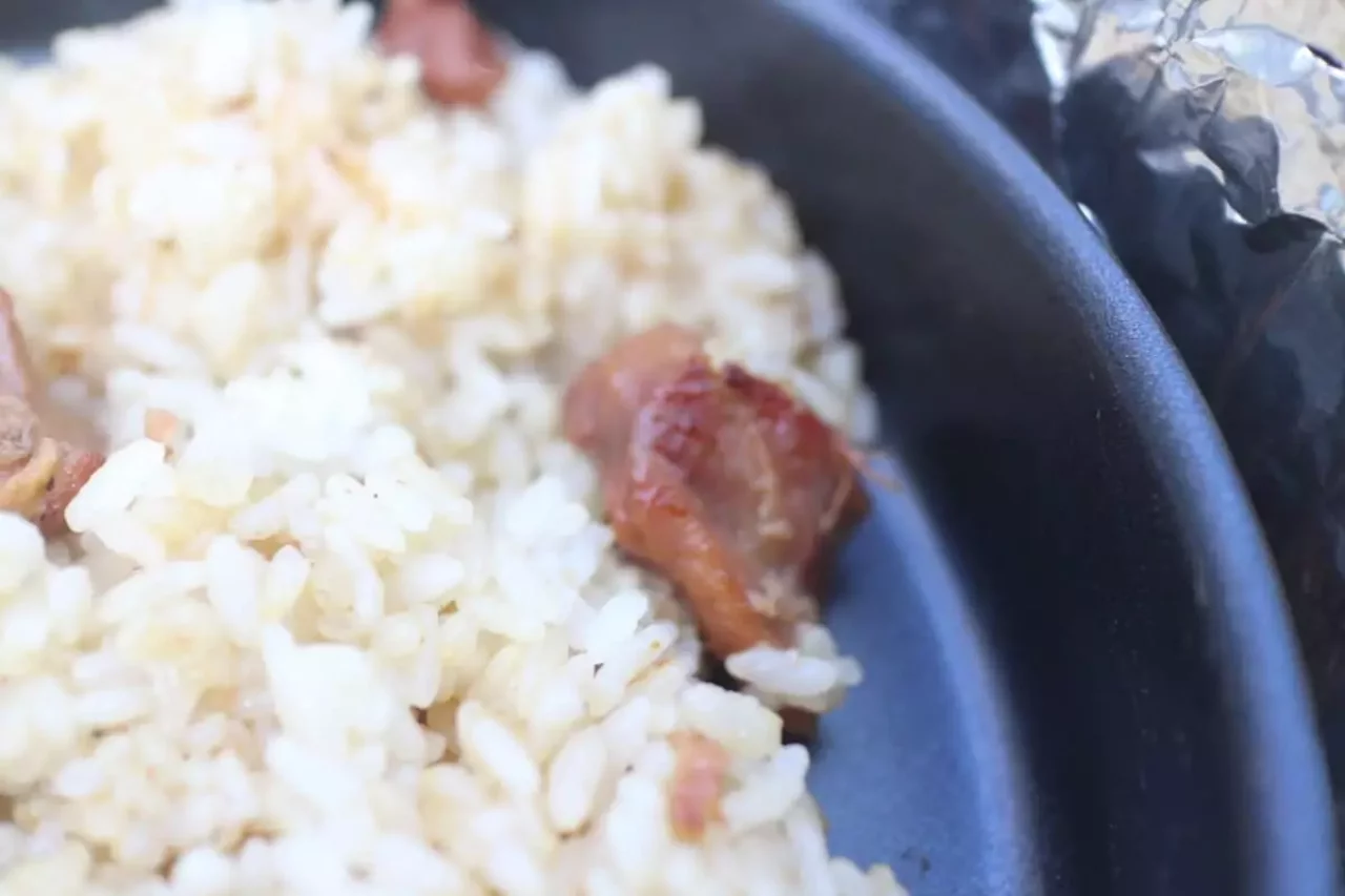 山ごはん『超簡単チキンライス』の作り方