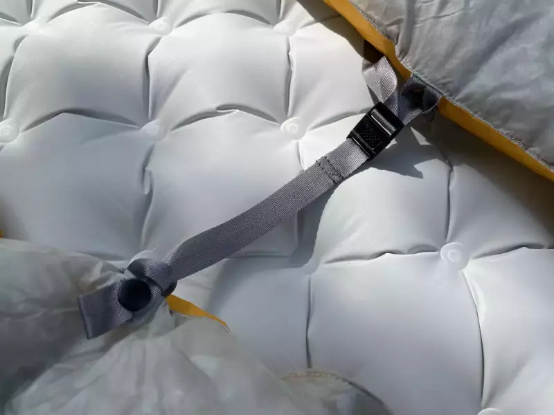 Sea to Summit エンバーダウンキルト エンバーEbI キルト型の寝心地の良さ