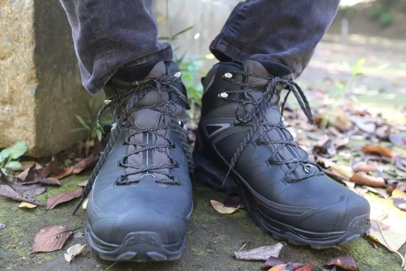 【レビュー】サロモンX ULTRA MID-冬山ハイキングシューズ