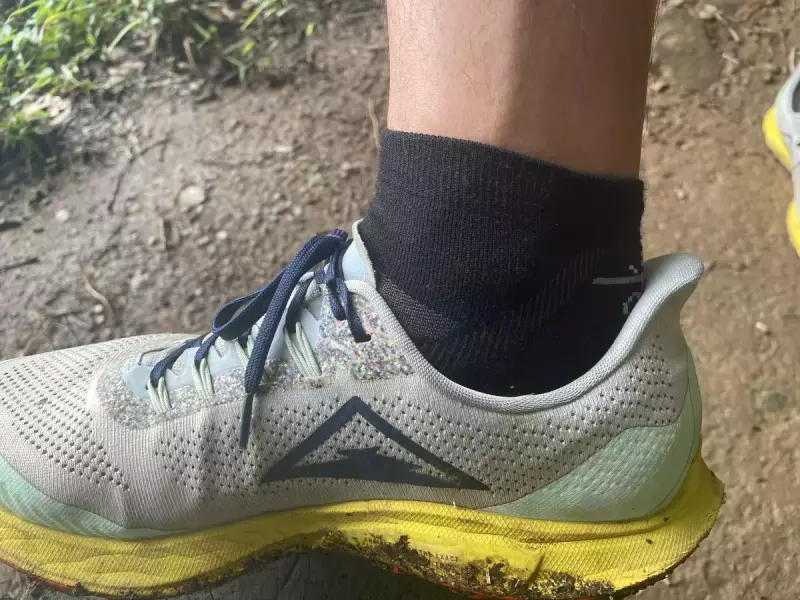 トレイルランニングシューズ