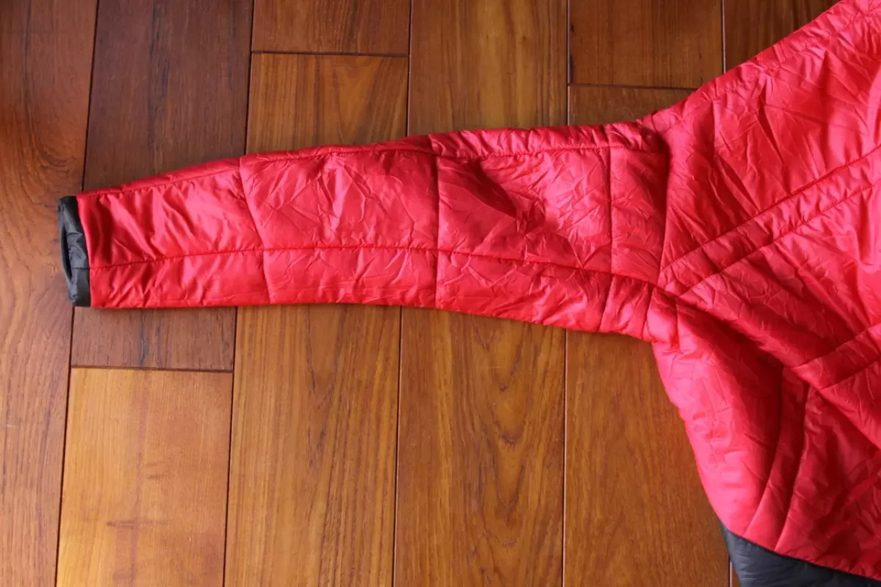 キルティング ゼログラム 化繊ジャケット