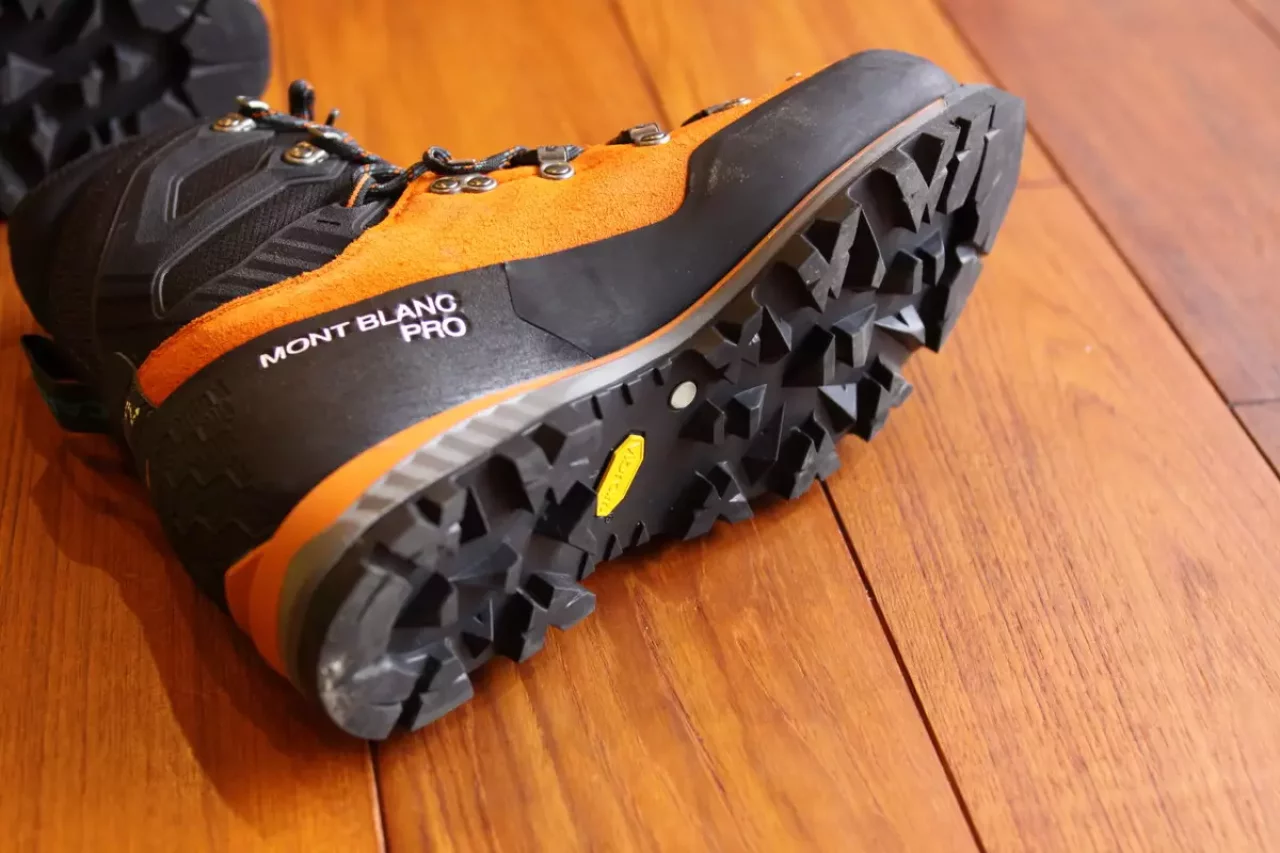 スカルパ モンブランプロ GTX ソールパターン