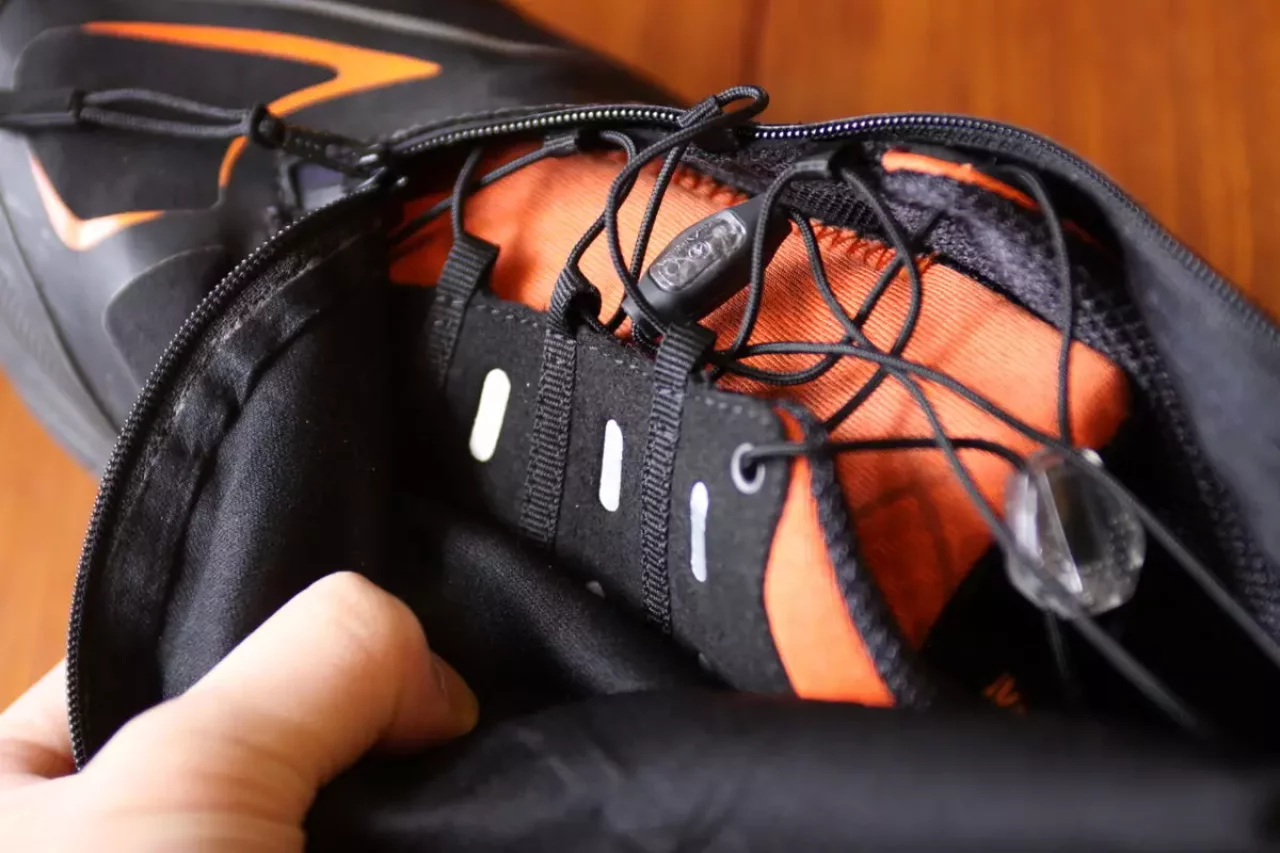 スカルパ ニュートロンG 冬山 トレイルランニングシューズ シューレース