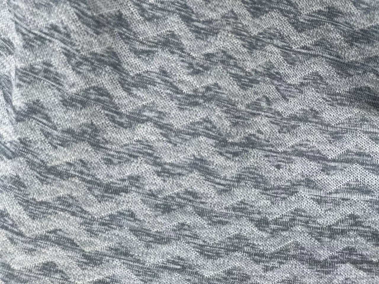 ユニークなストレッチ構造