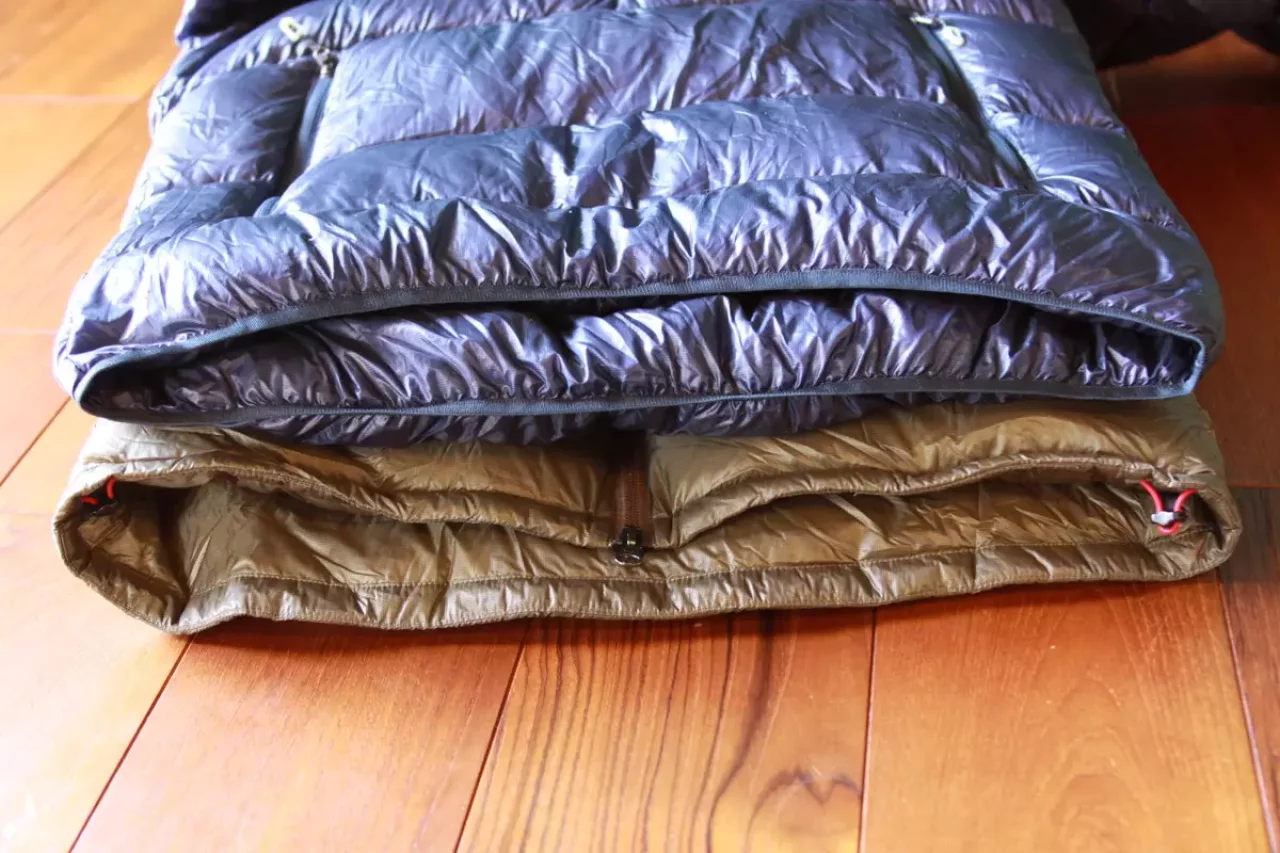 マウンテンイクイップメント ダウンセーター 裾