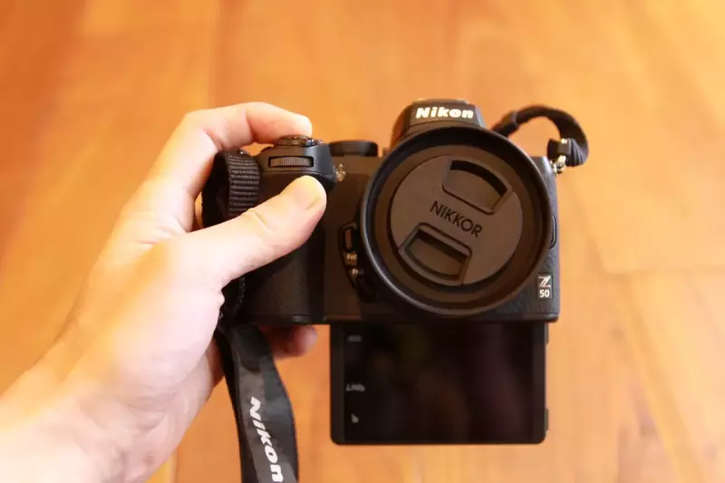 Nikon Z 50 登山 コンパクト 軽量