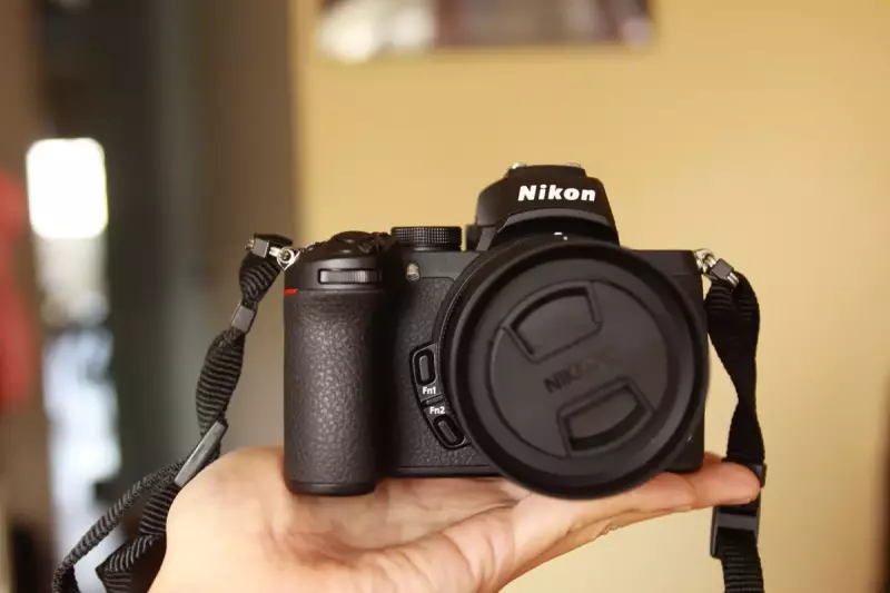 Nikon Z 50 登山 コンパクト 軽量