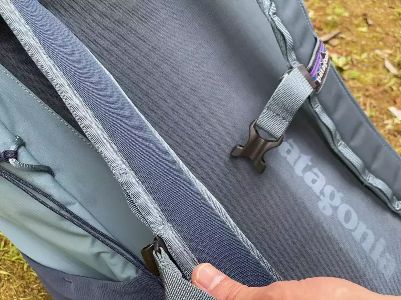 背負い心地の良さと背中の通気性 パタゴニア『アルトヴィア・パック36L』